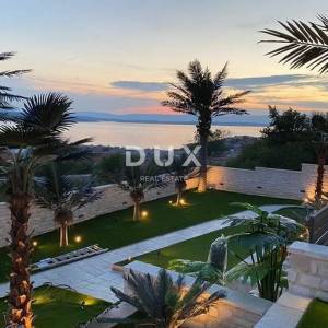 CRIKVENICA, SELCE - Ekskluzivna vila od 400m2 s bazenom i predivnim pogledom na more