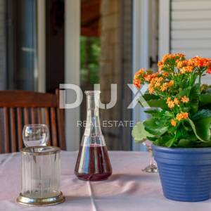 CRIKVENICA, SELCE - Jedinstvena Villa za obiteljski hotel