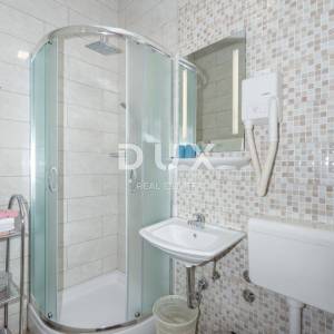 CRIKVENICA, SELCE - Jedinstvena Villa za obiteljski hotel