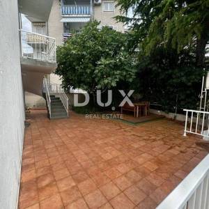 CRIKVENICA, SELCE - Kuća u centru Selca, s pogledom na more