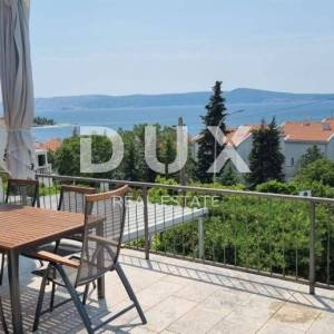 CRIKVENICA, SELCE - primorska kuća na odličnoj lokaciji