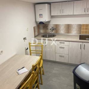 CRIKVENICA - stan 103 m2, blizu centra i mora