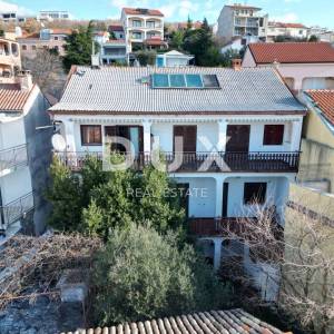 CRIKVENICA - stan prizemlje 180 m2 s panoramskim pogledom na more + okoliš 250 m2