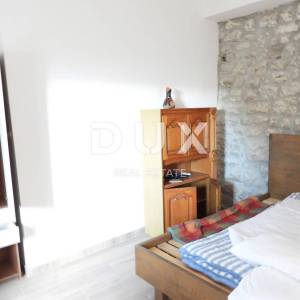 CRIKVENICA - stan prizemlje 180 m2 s panoramskim pogledom na more + okoliš 250 m2