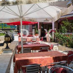 CRIKVENICA - TRIBALJ - 3 kuće (26 soba) + restoran + 4 stana + 4130m2 okoliš  