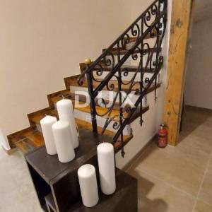 CRIKVENICA, TRIBALJ - dvije kuće za odmor s bazenom