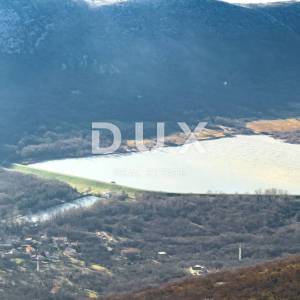 CRIKVENICA, TRIBALJ - Zemljište sa pogledom na jezero