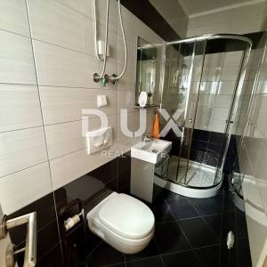 CRIKVENICA - Trosobni apartman s garažom!