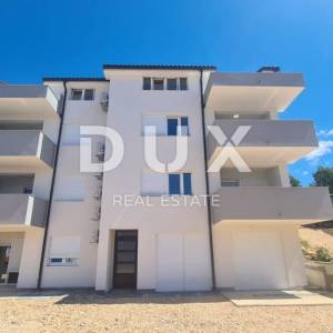CRIKVENICA - Trosobni apartman u novogradnji s pogledom na more