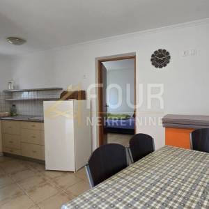 Crikvenica, u naravi 2 stana