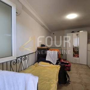 Crikvenica, u naravi 2 stana