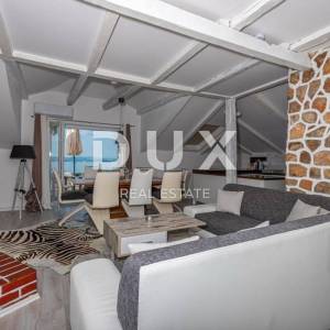 CRIKVENICA - Vila pored mora