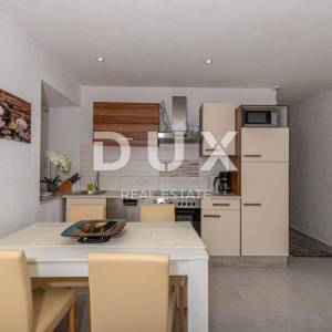 CRIKVENICA - Vila pored mora
