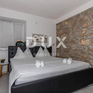 CRIKVENICA - Vila pored mora