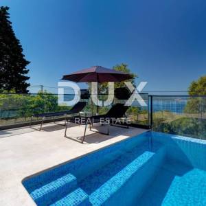 CRIKVENICA - Vila s bazenom i panoramskim pogledom na more
