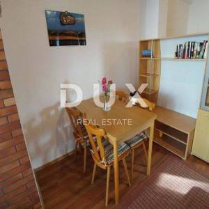 CRIKVENIČKA RIVIJERA, JADRANOVO - stan 1S+DB, 26,95 m2, prizemlje