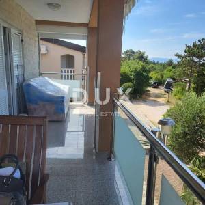 CRIKVENIČKA RIVIJERA, SELCE- stan 60 m2