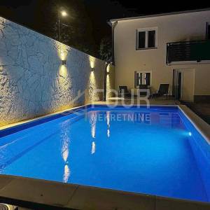 Crikveničko zaleđe, Drivenik, obnovljena kuća s bazenom, 150m2