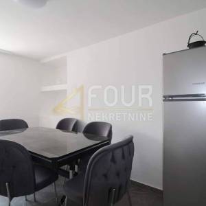 Crikveničko zaleđe, Drivenik, obnovljena kuća s bazenom, 150m2