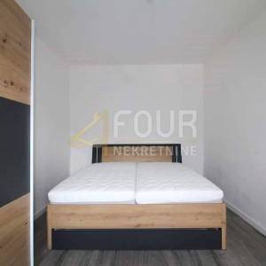 Crikveničko zaleđe, Drivenik, obnovljena kuća s bazenom, 150m2