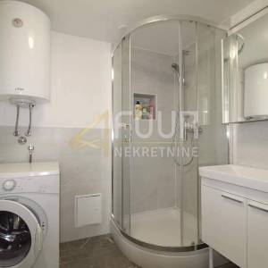 Crikveničko zaleđe, Drivenik, obnovljena kuća s bazenom, 150m2