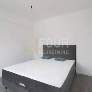 Crikveničko zaleđe, Drivenik, obnovljena kuća s bazenom, 150m2