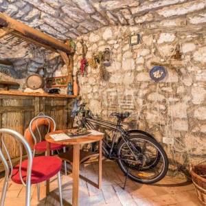 Crikveničko zaleđe, Tribalj, prekrasna vila s bazenom i wellnessom