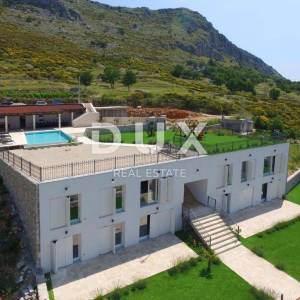 DALMACIJA, PODSTRANA - EKSLUZIVNA VILLA SA POGLEDOM NA MORE 