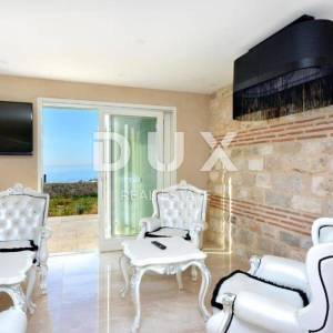DALMACIJA, PODSTRANA - EKSLUZIVNA VILLA SA POGLEDOM NA MORE 