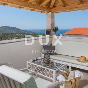 DALMACIJA, PRIMOŠTEN - Prekrasna vila sa čarobnim panoramskim pogledom na more i prirodu