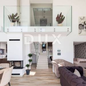 DALMACIJA, ŠIBENIK - Luksuzna villa sa bazenom nogometnim igralištem i saunom