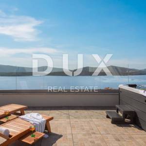 DALMACIJA, ŠIBENIK - Luksuzna villa sa bazenom nogometnim igralištem i saunom