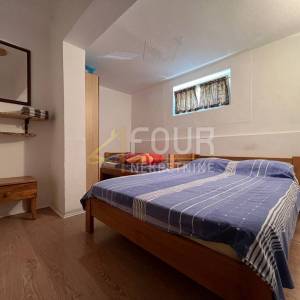 Dalmacija, Tribunj, 1s+db, 104m2, terasa