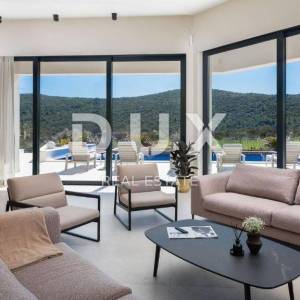 DALMACIJA, TROGIR - Luksuzna vila s bazenom