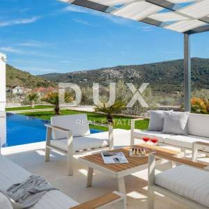 DALMACIJA, TROGIR - Luksuzna vila s bazenom