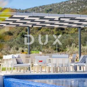 DALMACIJA, TROGIR - Luksuzna vila s bazenom