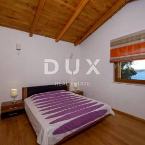 DALMACIJA, TROGIR - Privatna oaza uz plažu