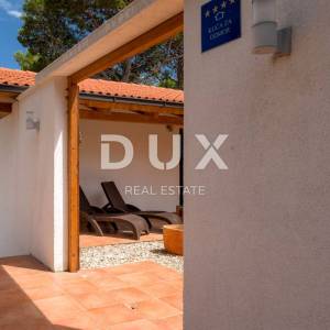 DALMACIJA, TROGIR - Privatna oaza uz plažu