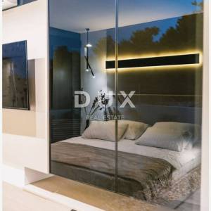 DALMACIJA, VODICE – Arhitektonsko remek djelo samo 350m od mora