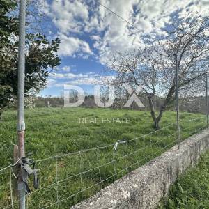 DIKLO, CERODOLE - Zemljište 1000m² sa objektom