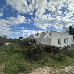 DIKLO, CERODOLE - Zemljište 1000m² sa objektom