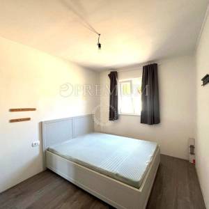 Dobrinj-Kras,  prizemnica 75m2 na parceli površine 1080 m2!