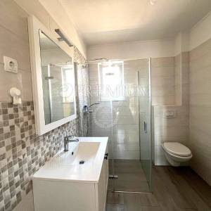 Dobrinj-Kras,  prizemnica 75m2 na parceli površine 1080 m2!