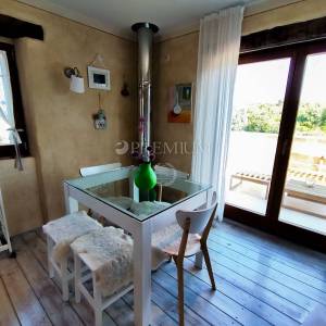 Dobrinj, prodaja, dvojne kuće na mirnoj lokaciji!