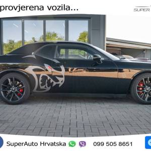 Dodge Challenger 5.7 HEMI Aut. 377 KS, KAM+XEN+GR SJED+TEM+NAVI