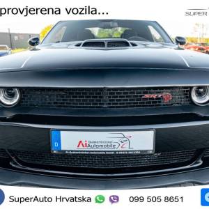 Dodge Challenger 5.7 HEMI Aut. 377 KS, KAM+XEN+GR SJED+TEM+NAVI