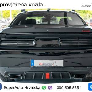 Dodge Challenger 5.7 HEMI Aut. 377 KS, KAM+XEN+GR SJED+TEM+NAVI