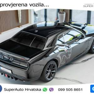 Dodge Challenger 5.7 HEMI Aut. 377 KS, KAM+XEN+GR SJED+TEM+NAVI
