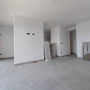 Dramalj, 1.kat,  126m2, parking, 300 m od mora S3