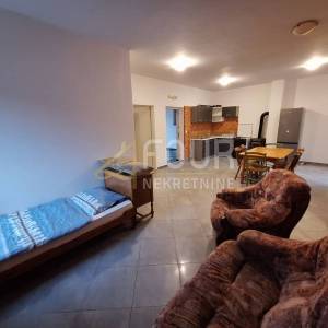 Dražice, 73.46m2, u naravi stan 2s+db
